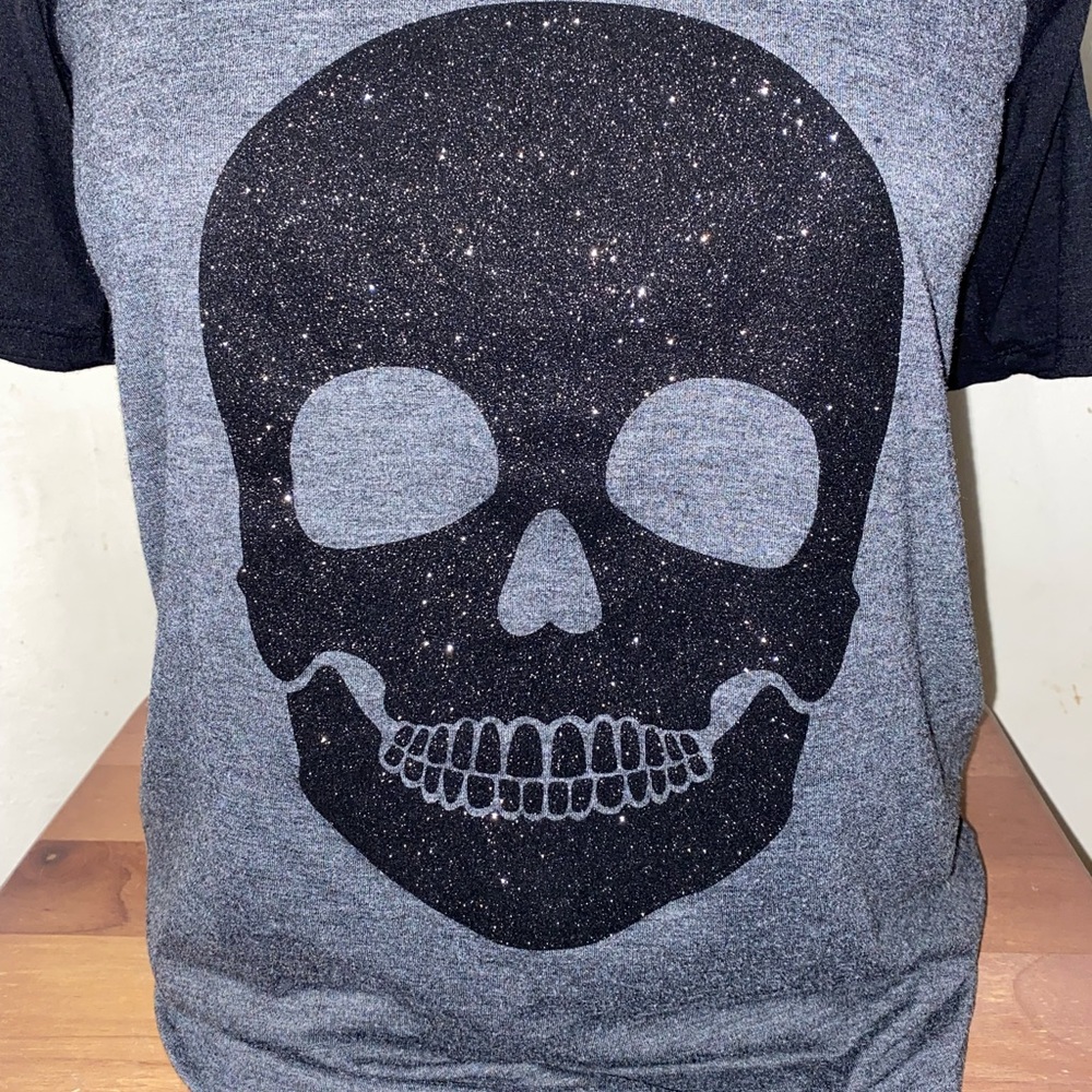 *SOLD* Glitter Skull Cold Shoulder Top Small - Picture 10 of 11